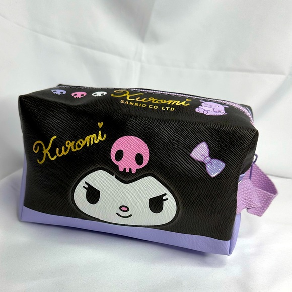 Sanrio Hello Kitty & Friends 8" x 4.5" x 4" Bag With Handle - Picture 6 of 10